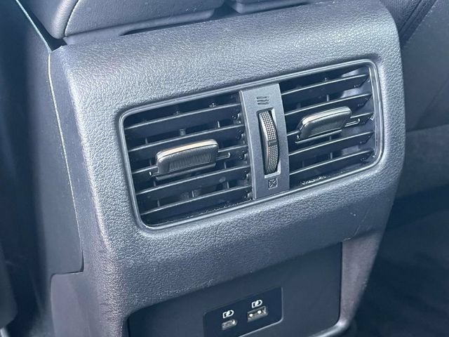 Used 2021 Nissan Rogue SV FWD image 19
