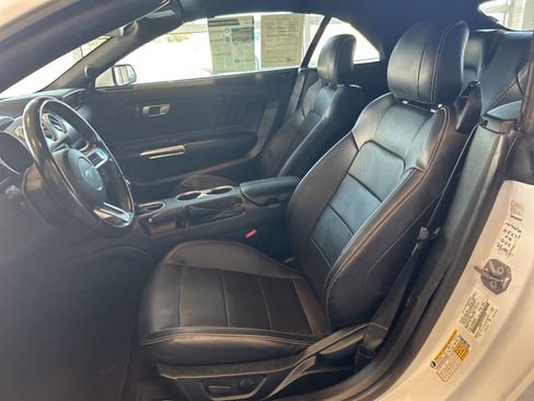 Used 2023 Ford Mustang Premium image 13