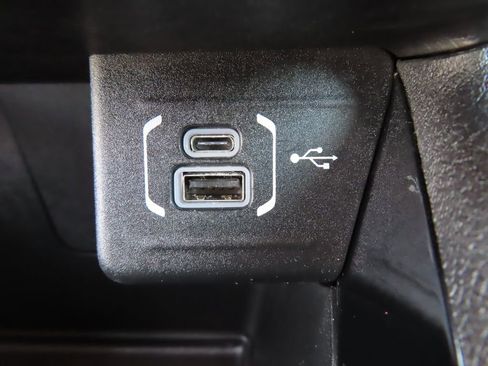 Certified 2022 Jeep Compass Limited AWD/4WD image 7