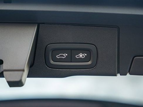 New 2026 Volvo XC60 T8 Plus w/ Protection Package Premier image 10