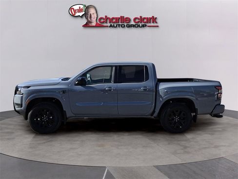 New 2026 Nissan Frontier SV w/ Tow Package image 3