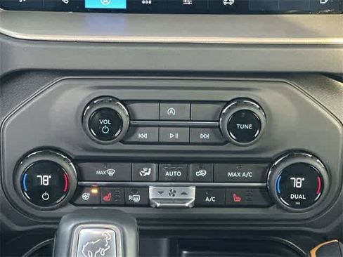 Used 2025 Ford Bronco Outer Banks image 15