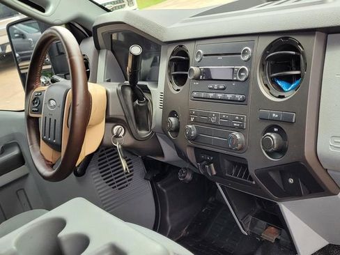 Used 2011 Ford F250 XL w/ XL Value Pkg AWD/4WD image 11