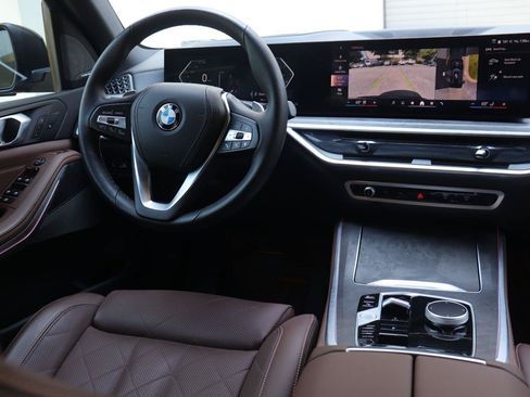 Used 2024 BMW X5 sDrive40i w/ Premium Package RWD image 29