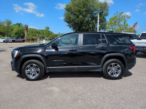 Used 2026 GMC Terrain Elevation FWD image 3