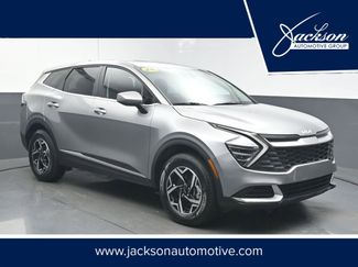 Used 2024 Kia Sportage LX video 1
