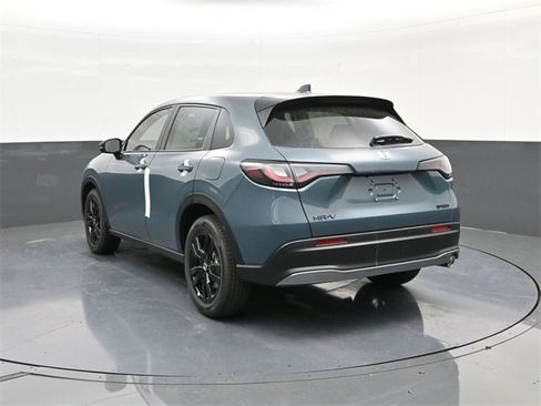 New 2026 Honda HR-V Sport image 8