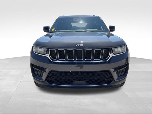 New 2026 Jeep Grand Cherokee Laredo X image 2