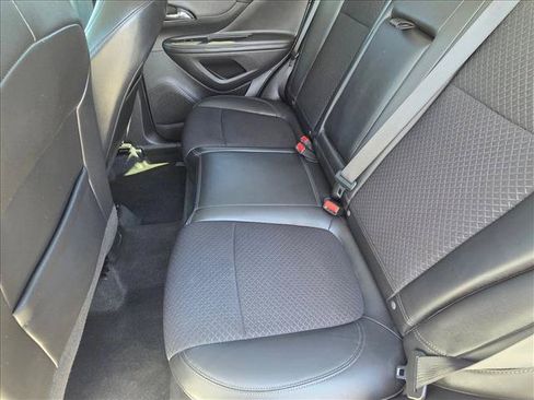 Used 2022 Buick Encore Preferred w/ Safety Package FWD image 16