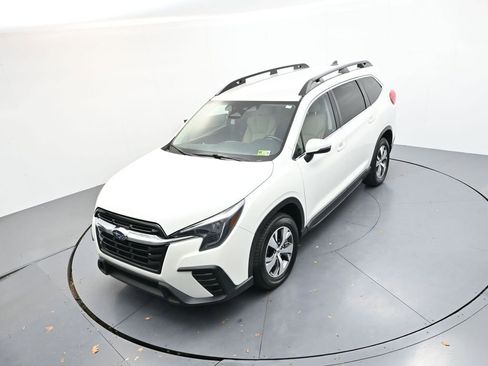 Used 2023 Subaru Ascent Premium w/ Convenience Package image 18
