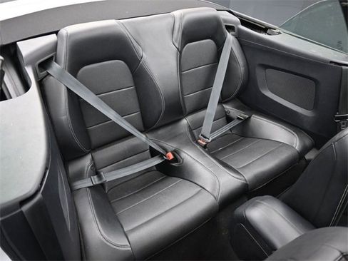 Used 2020 Ford Mustang GT Premium image 20