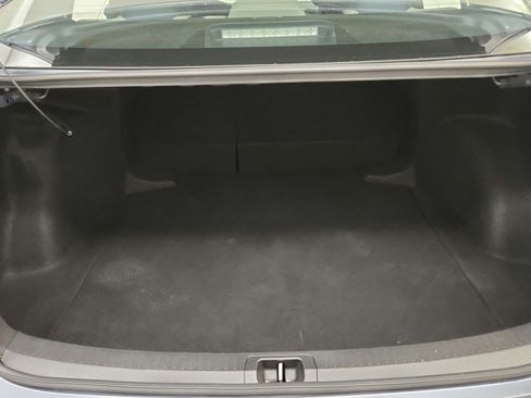 Used 2022 Toyota Corolla LE FWD image 21