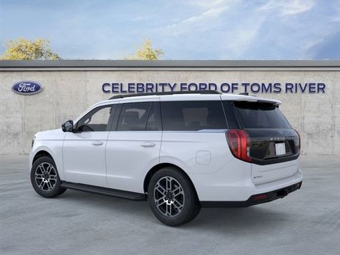 New 2025 Ford Expedition Active AWD/4WD image 4
