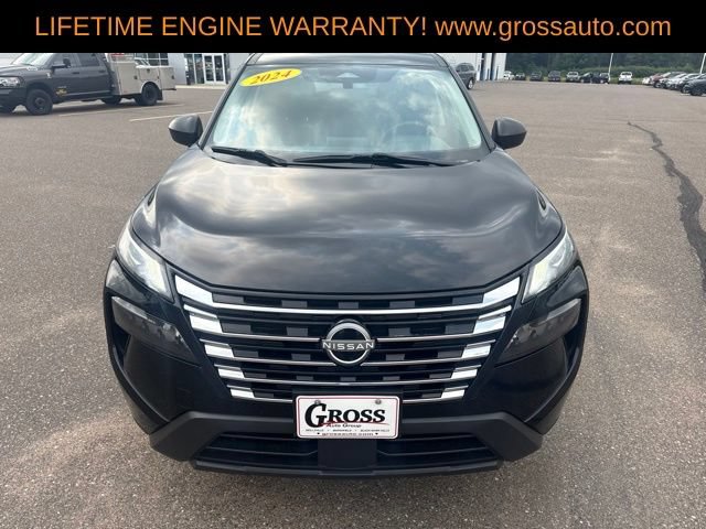 Used 2024 Nissan Rogue S AWD/4WD image 3