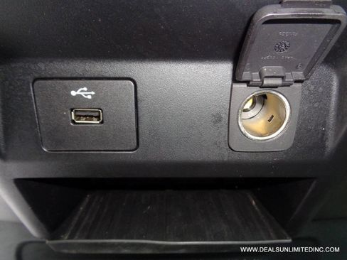 Used 2020 Ford F250 XL w/ Power Equipment Group image 14