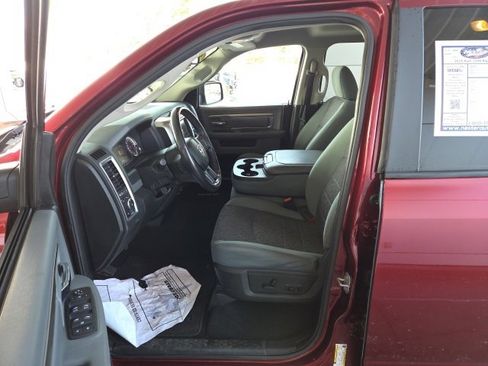 Used 2018 RAM 1500 Big Horn image 16