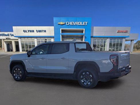 New 2026 GMC Sierra EV Elevation image 13