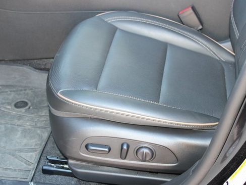 Used 2024 Buick Envista Avenir image 15