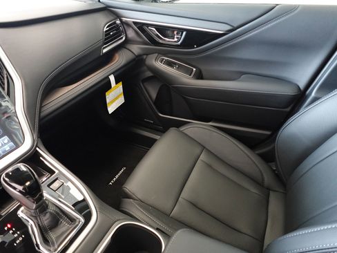 Used 2025 Subaru Outback Touring w/ Tech Package 2 image 22