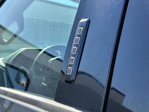 Used 2015 Ford F150 XLT w/ Equipment Group 301A Mid image 9