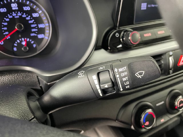 Used 2023 Kia Forte LXS FWD image 12