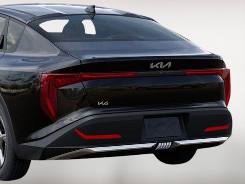 New 2026 Kia K4 FWD image 13