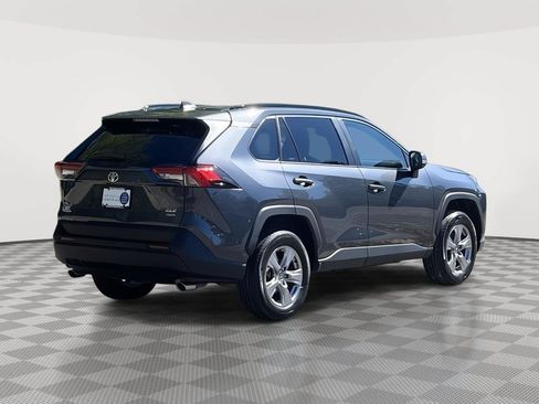 Used 2025 Toyota RAV4 XLE AWD/4WD image 6