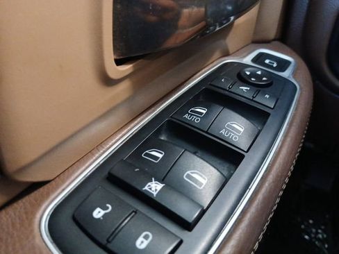 Used 2019 RAM 2500 Limited AWD/4WD image 7