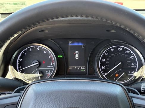 Certified 2022 Toyota Camry SE w/ Convenience Package FWD image 33