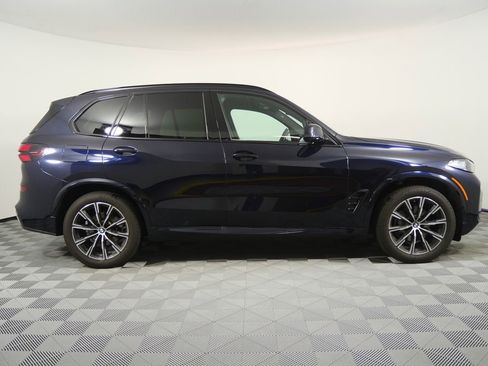 Used 2026 BMW X5 sDrive40i image 2
