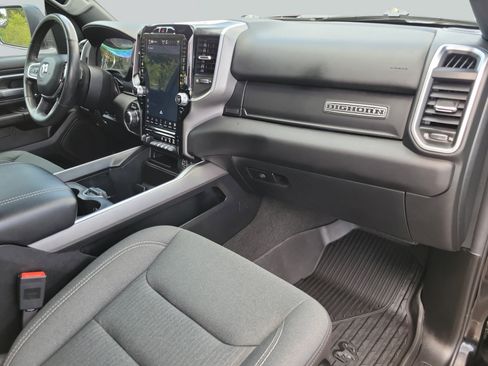 Used 2024 RAM 1500 Big Horn RWD image 37
