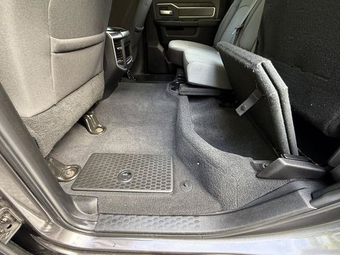 Used 2019 RAM 2500 Big Horn AWD/4WD image 18