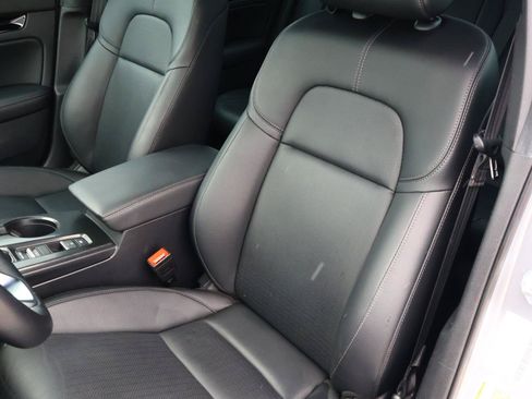 Used 2025 Honda Civic Sport image 13