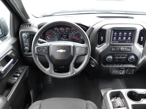 Used 2023 Chevrolet Silverado 1500 Custom AWD/4WD image 40