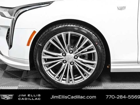 New 2025 Cadillac CT4 Premium Luxury image 32