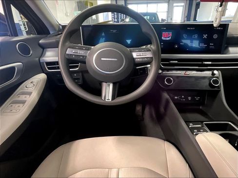 Used 2024 Hyundai Sonata SEL image 17