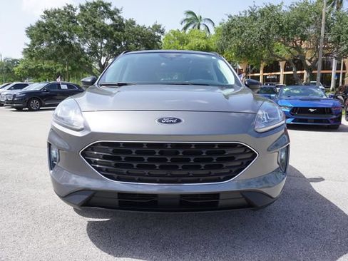Certified 2022 Ford Escape SEL w/ SEL Stealth AWD Package image 29