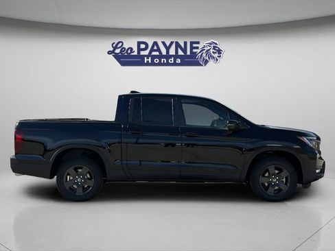 Certified 2026 Honda Ridgeline TrailSport image 11