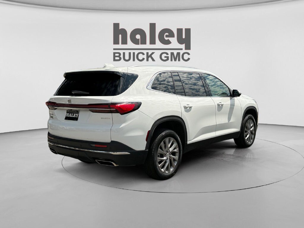Used 2026 Buick Enclave Preferred AWD/4WD image 5