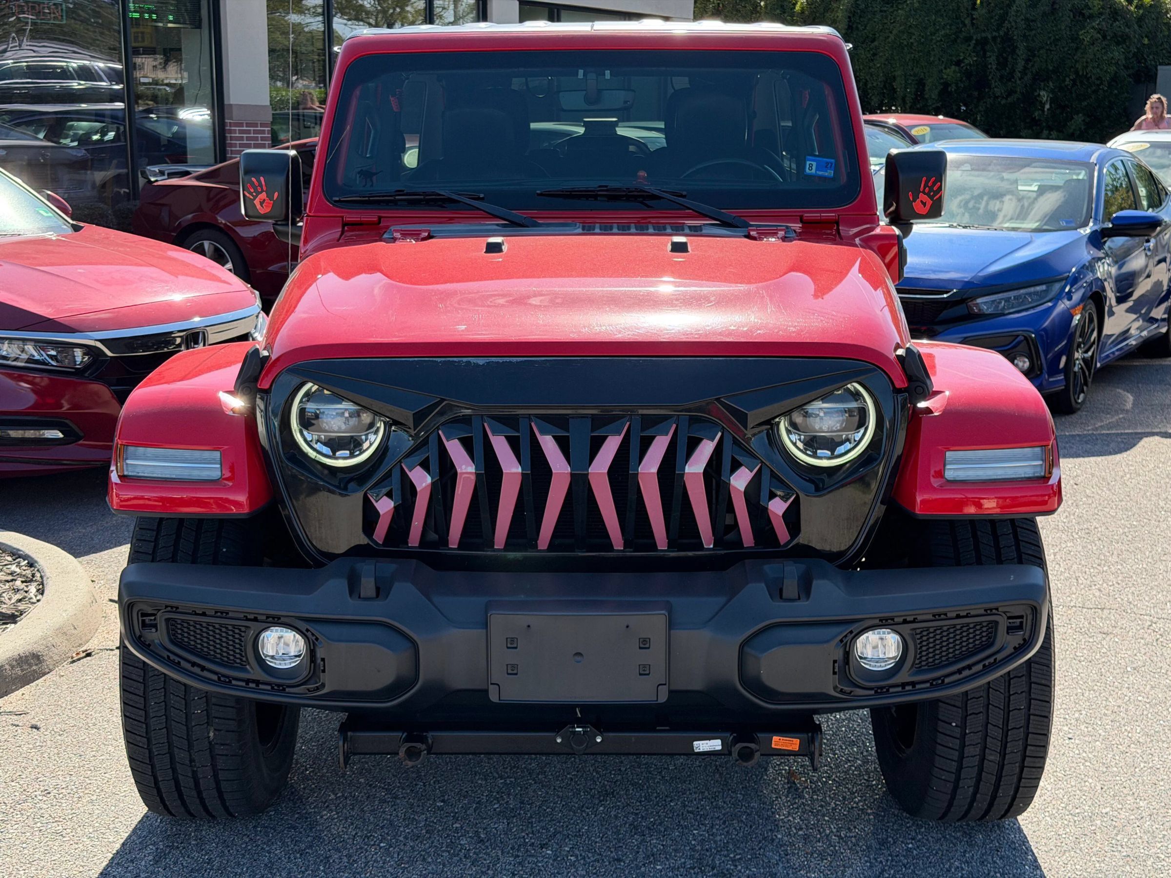 Used 2021 Jeep Wrangler Unlimited Sahara w/ Cold Weather Group AWD/4WD image 2
