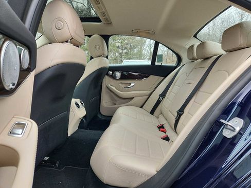 Used 2021 Mercedes-Benz C 300 4MATIC Sedan w/ Premium Package image 10