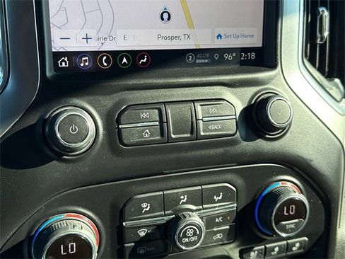 Used 2021 Chevrolet Silverado 2500 LTZ w/ LTZ Convenience Package image 29