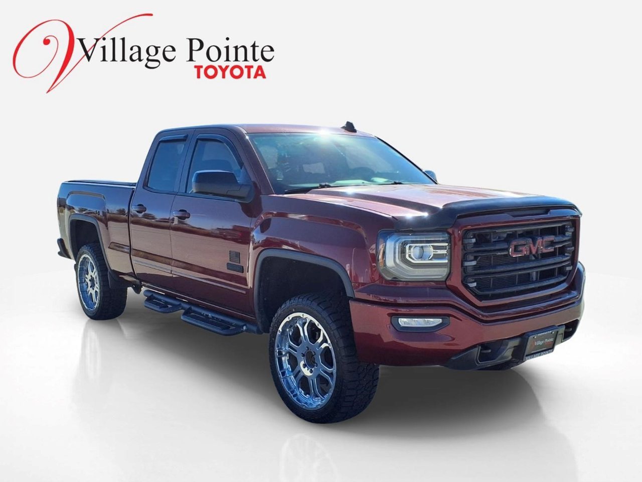 Used 2016 GMC Sierra 1500 SLT w/ All Terrain X Package AWD/4WD image 7