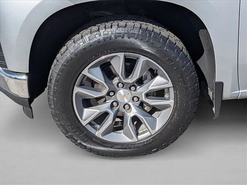 Used 2022 Chevrolet Silverado 1500 LT w/ All Star Edition Plus RWD image 15