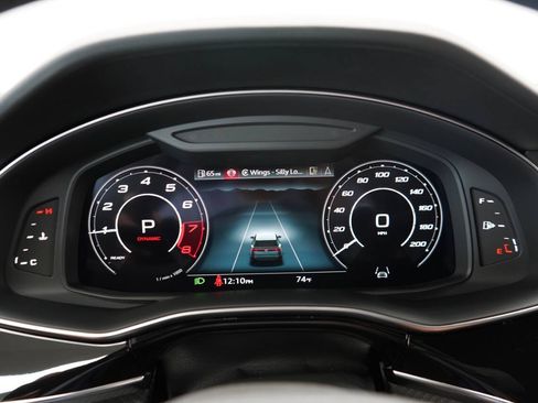Used 2026 Audi RS Q8 performance AWD/4WD image 83