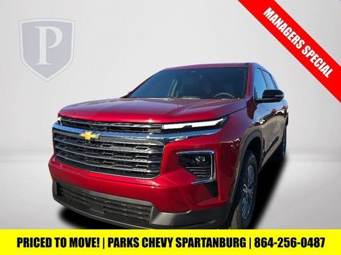 New 2026 Chevrolet Traverse LT w/ Driver Confidence Package image 12