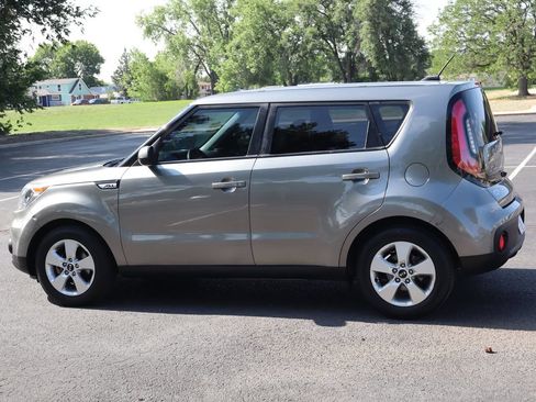Used 2018 Kia Soul w/ Convenience Package FWD image 8