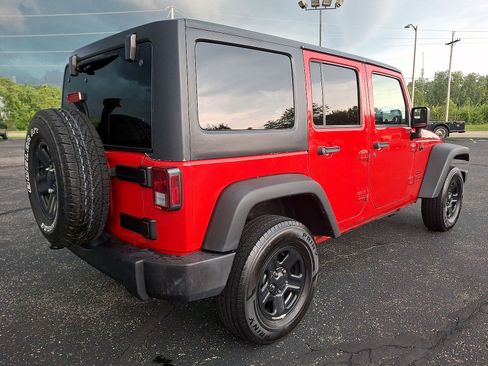 Used 2018 Jeep Wrangler Unlimited Sport w/ Connectivity Group AWD/4WD image 23