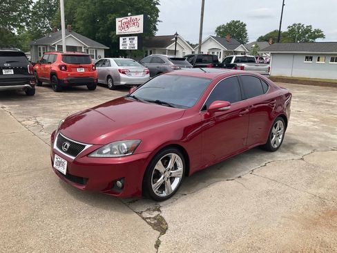 Used 2011 Lexus IS 250 w/ Premium Pkg Value Edition RWD image 7