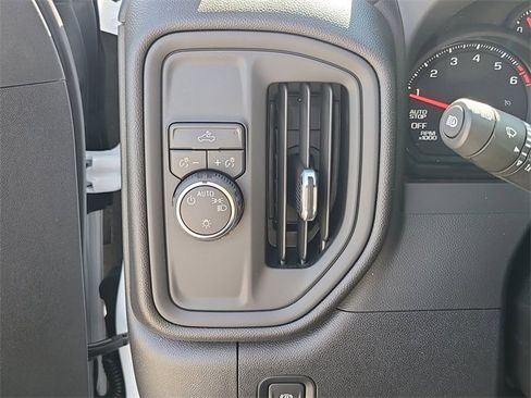 New 2026 Chevrolet Silverado 1500 Custom image 24